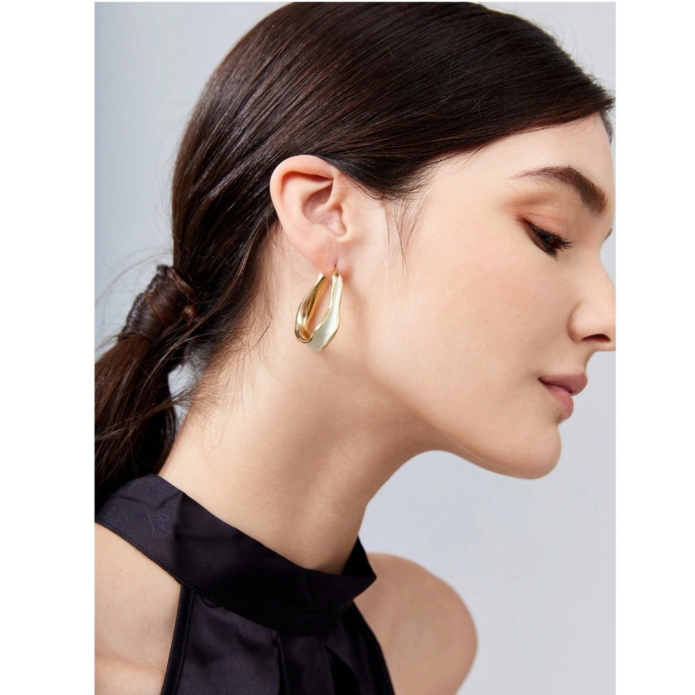Yellow Gold Tone Irregular Shape Hoop Earrings Off White Filling - Picture 4 of 8